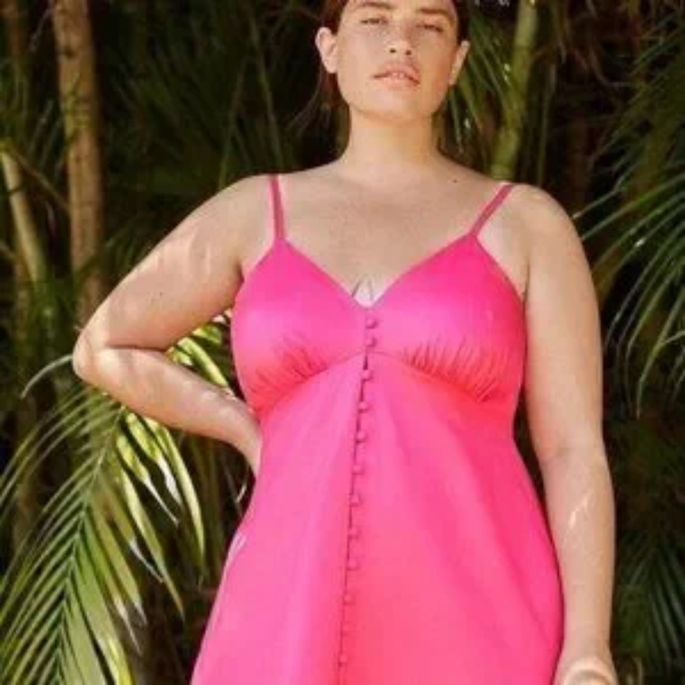 Eloquii 18 Hot Pink button front dress 18